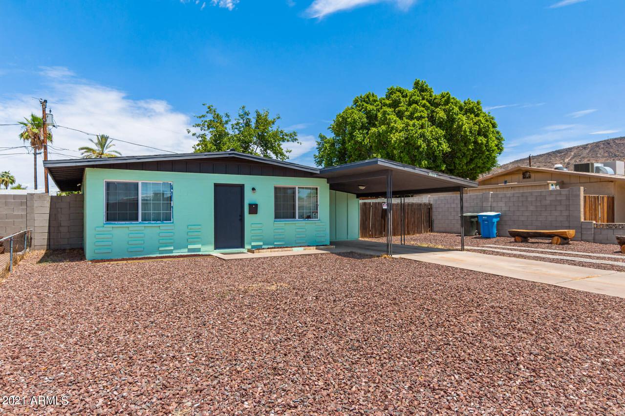 2236 W Sierra St., Phoenix, AZ 85029