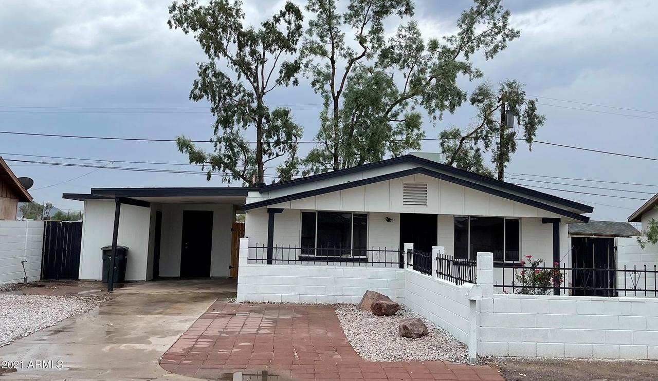 1041 S Campbell Dr., Casa Grande, AZ 85122