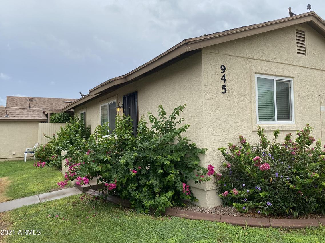 945 S Acorn Ave., Tempe, AZ 85288