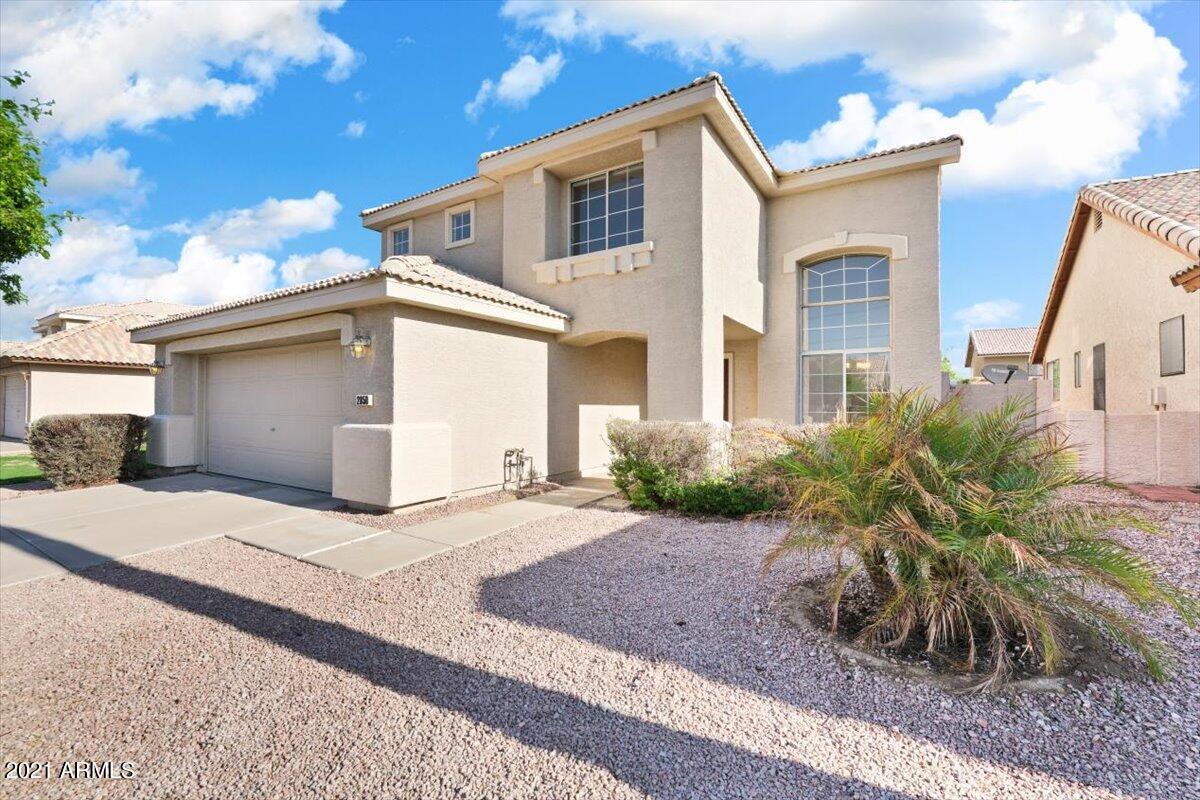 2850 E Redwood Ln., Phoenix, AZ 85048
