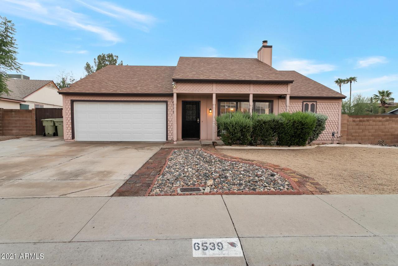 6539 W Grandview Rd., Glendale, AZ 85306