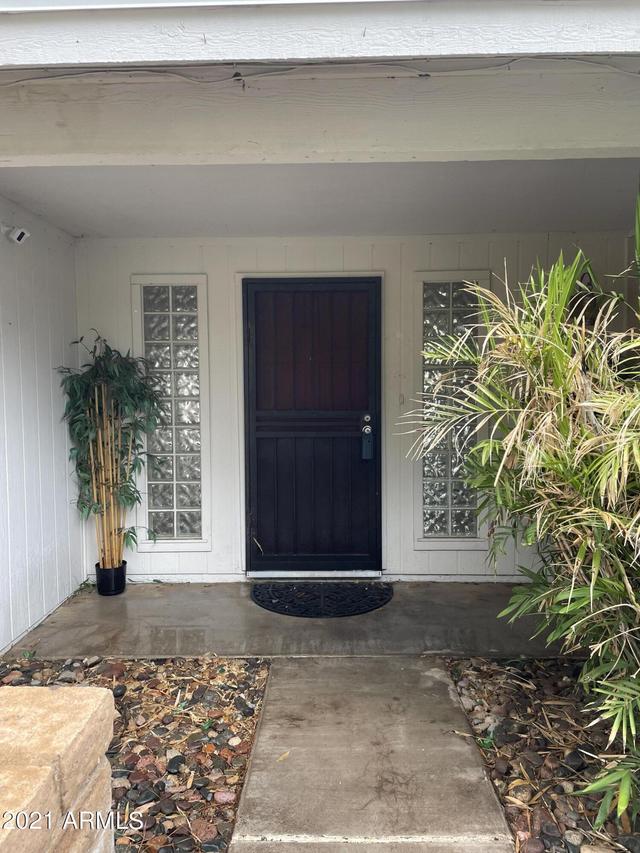 3941 S Roberts Rd., Tempe, AZ 85282