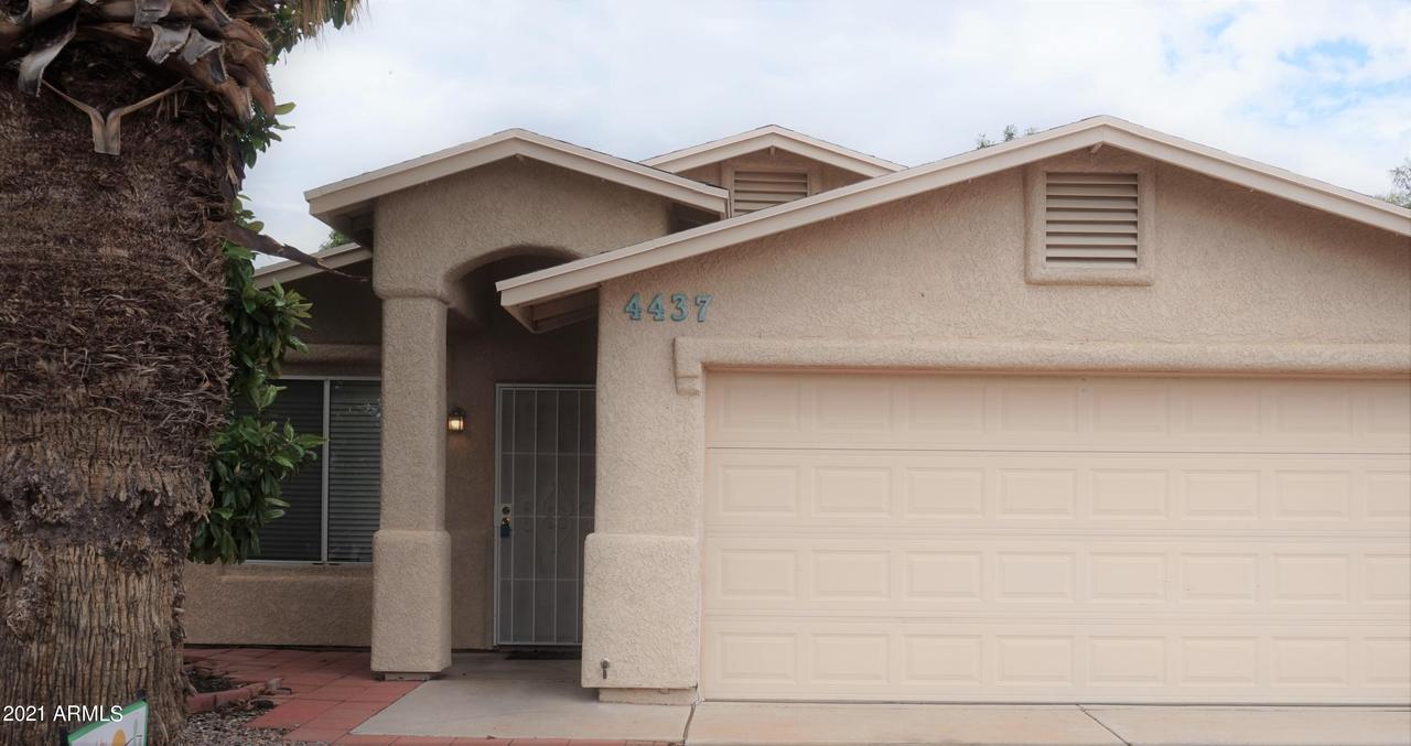 4437 Territorial Loop, Sierra Vista, AZ 85635