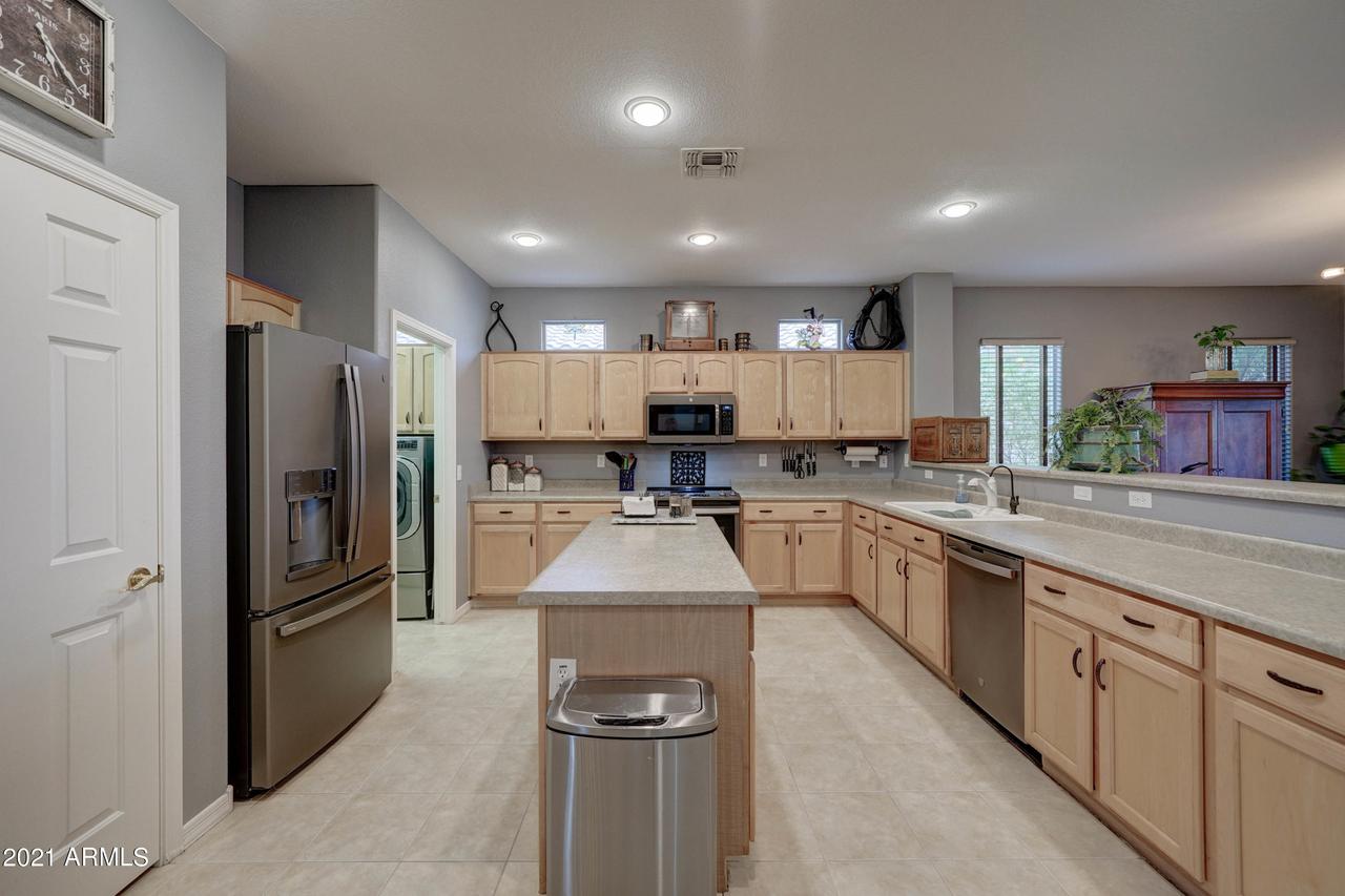 3151 E Gleneagle Dr., Chandler, AZ 85249