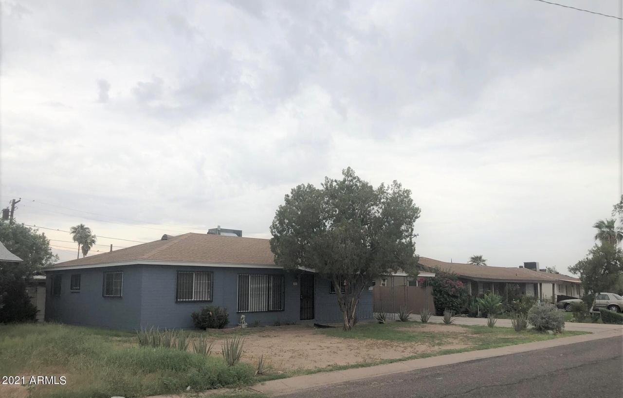 2916 W Coolidge St., Phoenix, AZ 85017