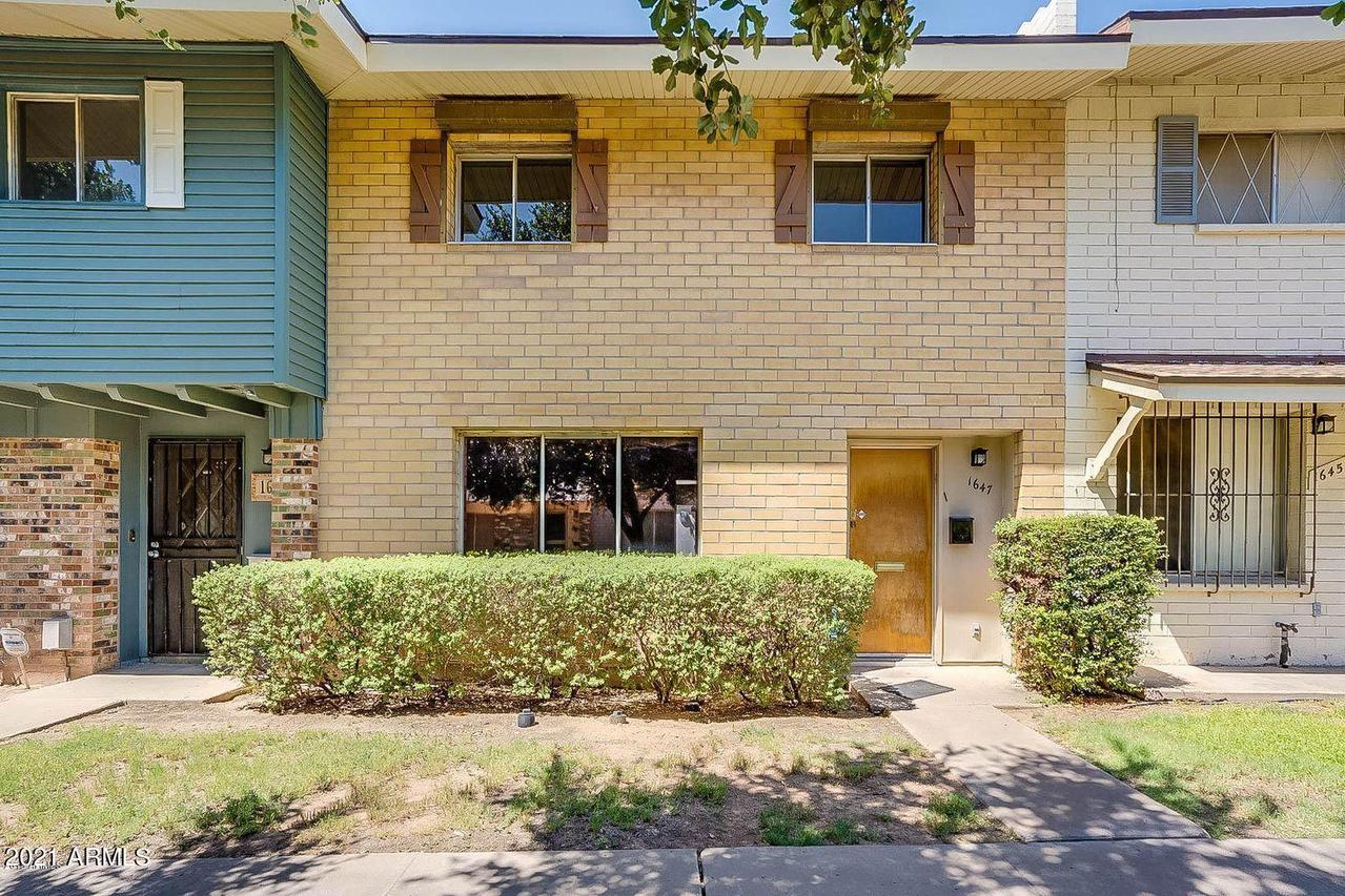 1647 W Hazelwood St., Phoenix, AZ 85015