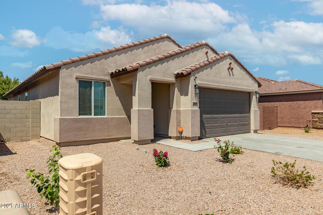 25028 W Wayland Dr., Buckeye, AZ 85326