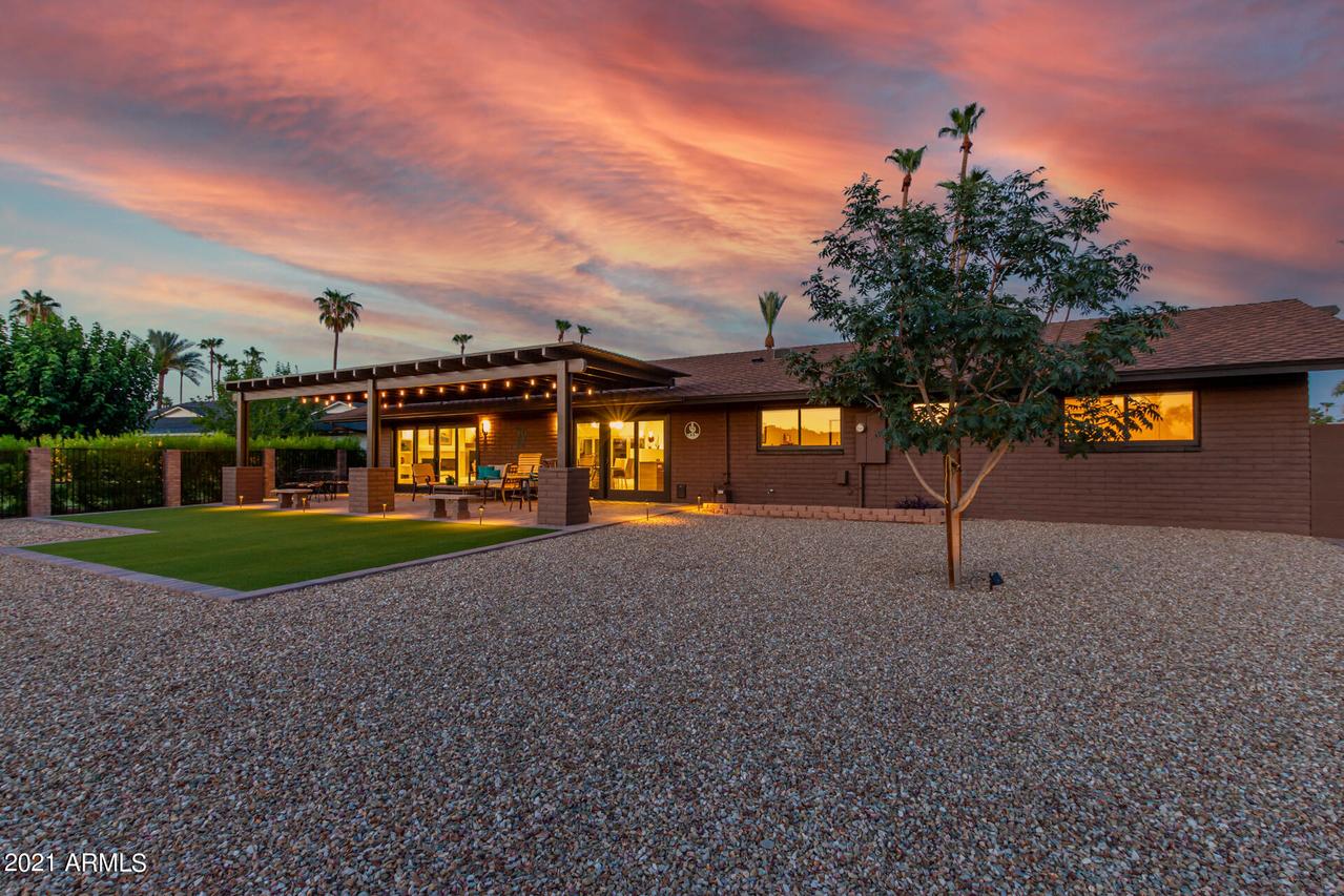 13434 N Canterbury Dr., Phoenix, AZ 85023