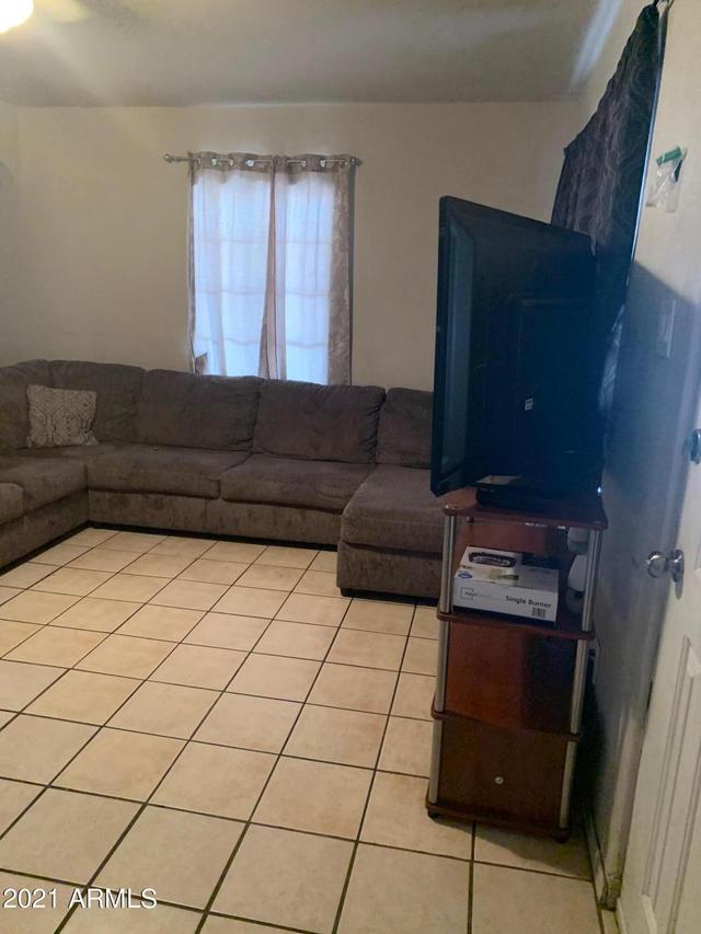 416 N 42nd St., Phoenix, AZ 85008