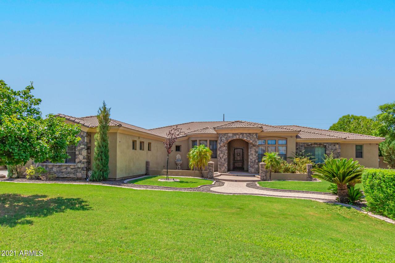 3121 E Kesler Ln., Gilbert, AZ 85297