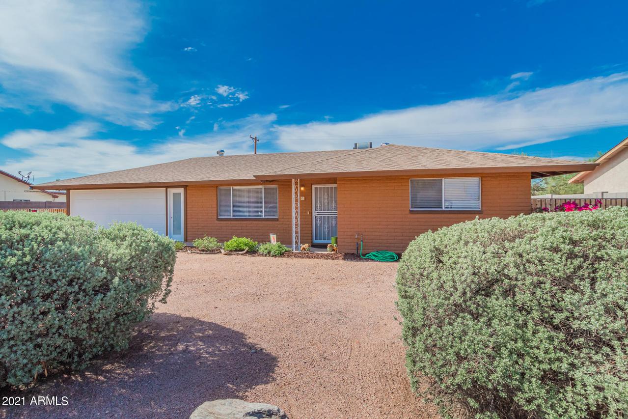 846 E Granada Ave., Apache Junction, AZ 85119