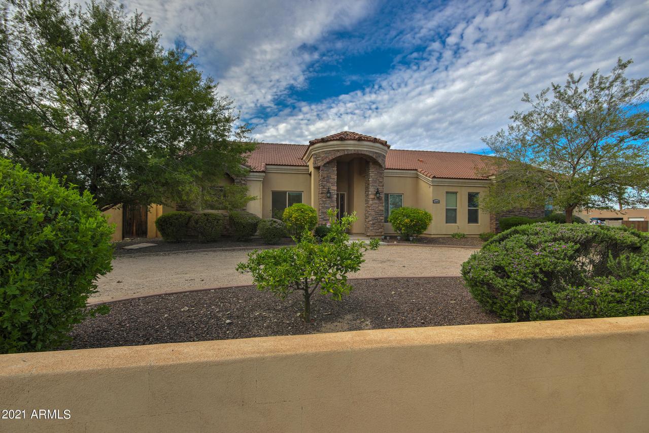 17609 E Watford Dr., Queen Creek, AZ 85242