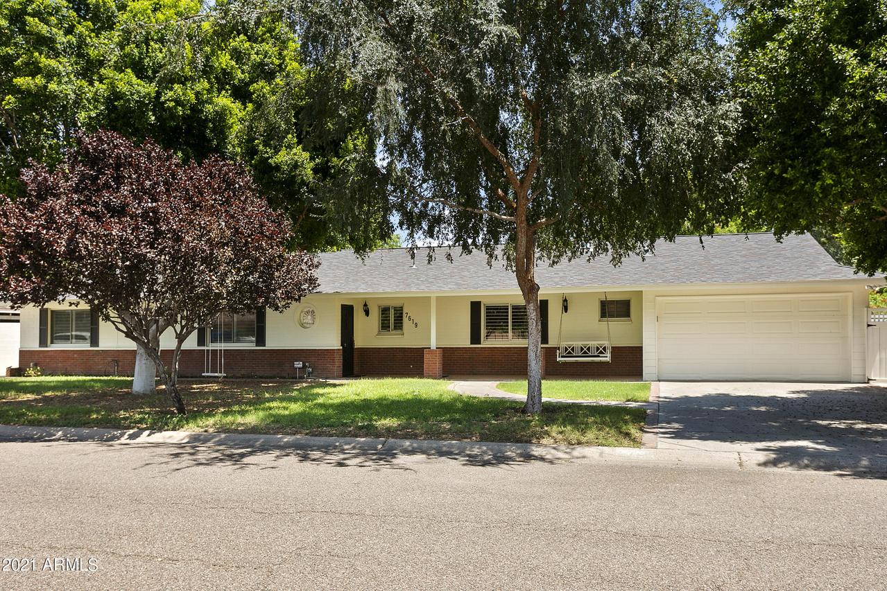 7619 N 11th Ave., Phoenix, AZ 85021