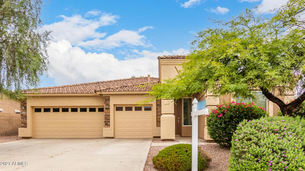 15209 N 185th Ave., Surprise, AZ 85388