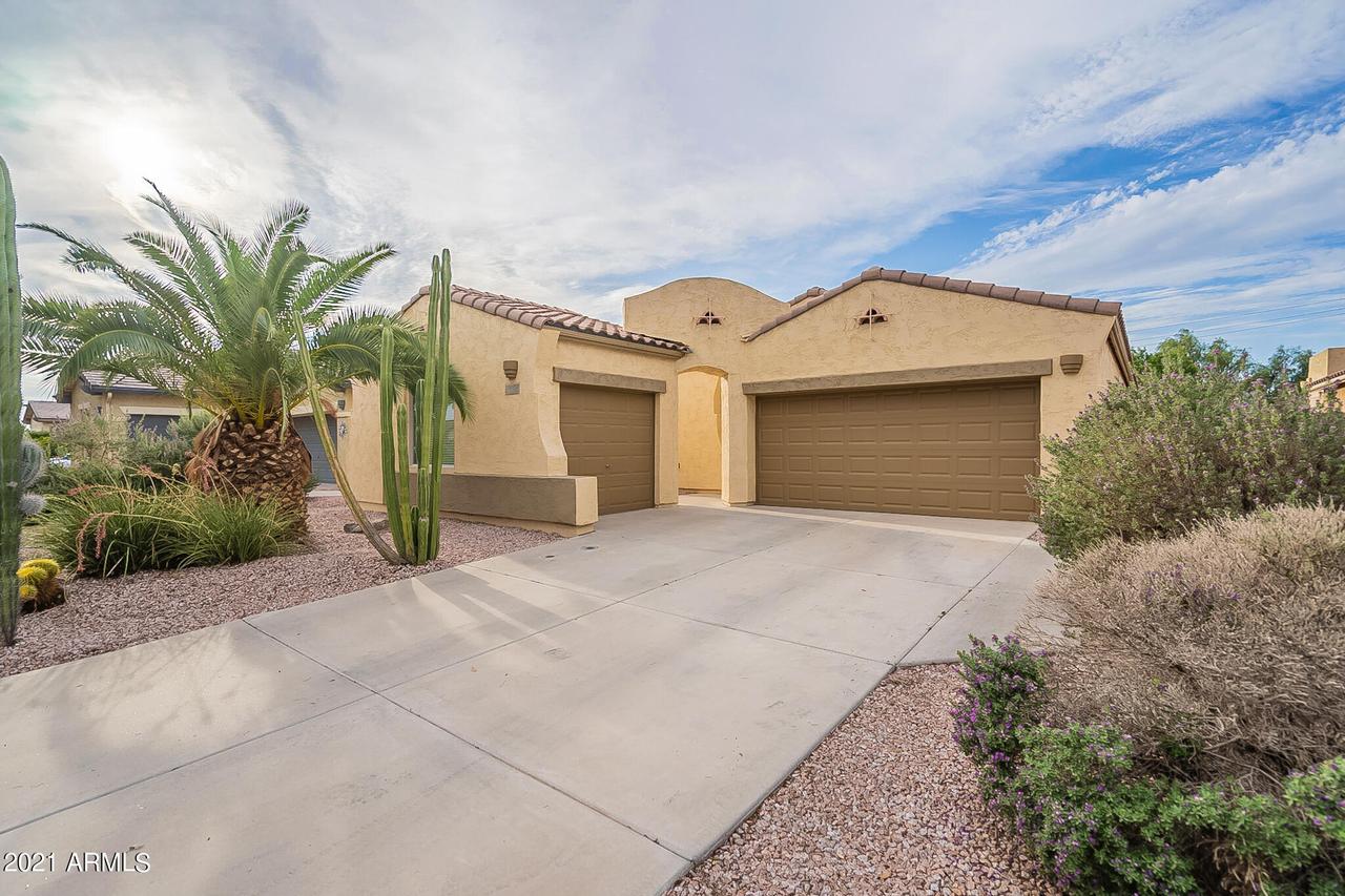 682 E Las Colinas Pl., Chandler, AZ 85249