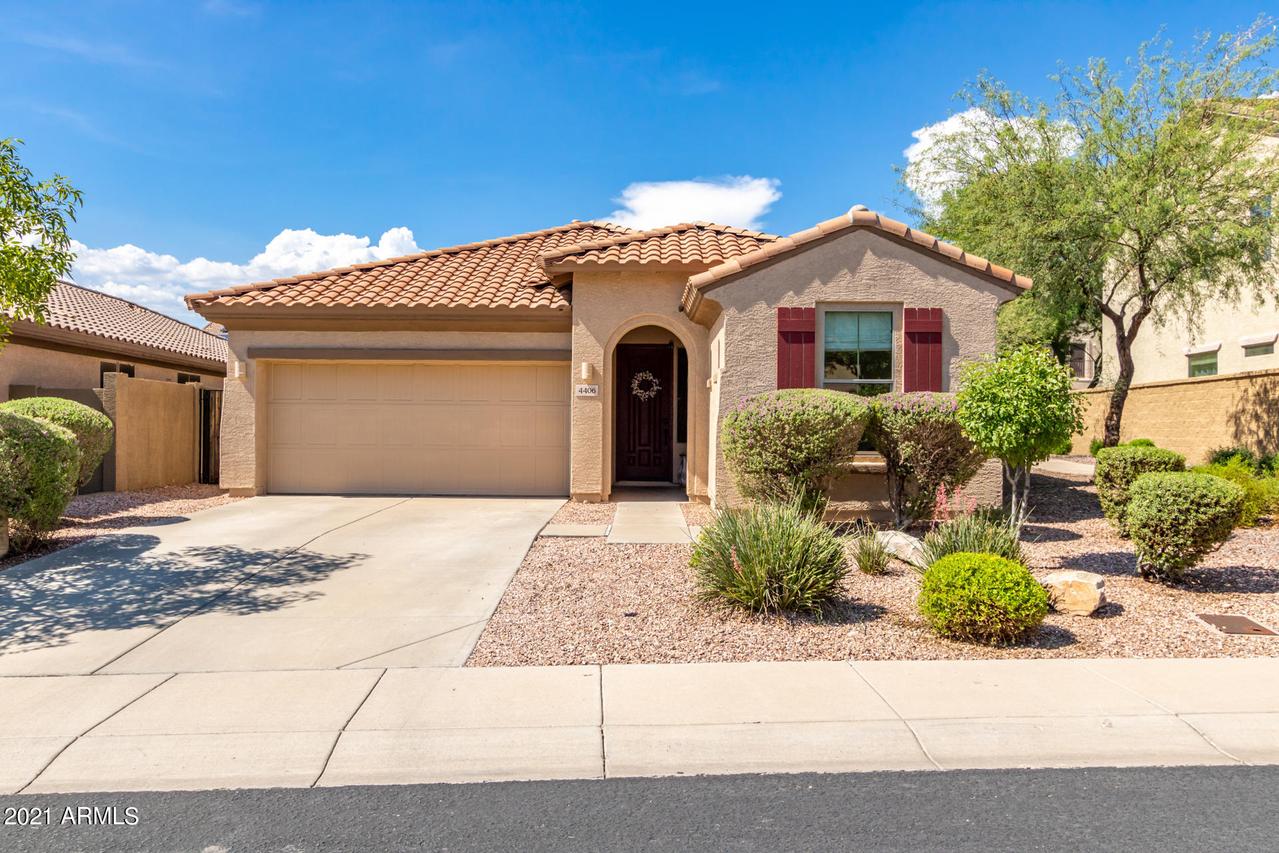 4406 W Judson Dr., New River, AZ 85087