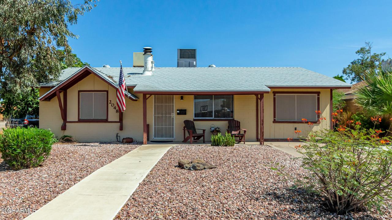 2048 W Windrose Dr., Phoenix, AZ 85029