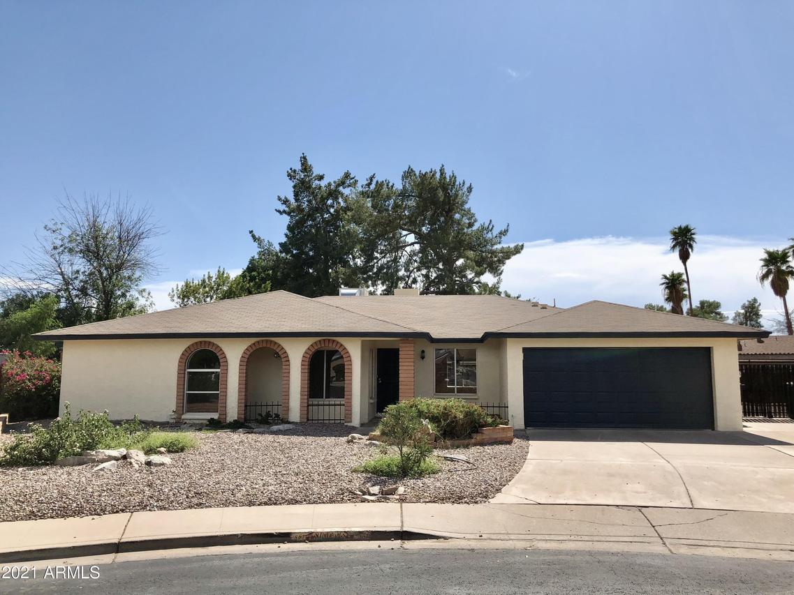 861 W Knowles Cir., Mesa, AZ 85210