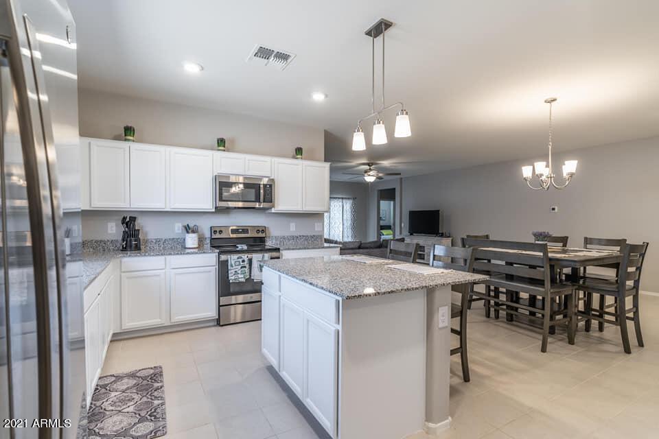 46011 W Mountain View Rd., Maricopa, AZ 85139