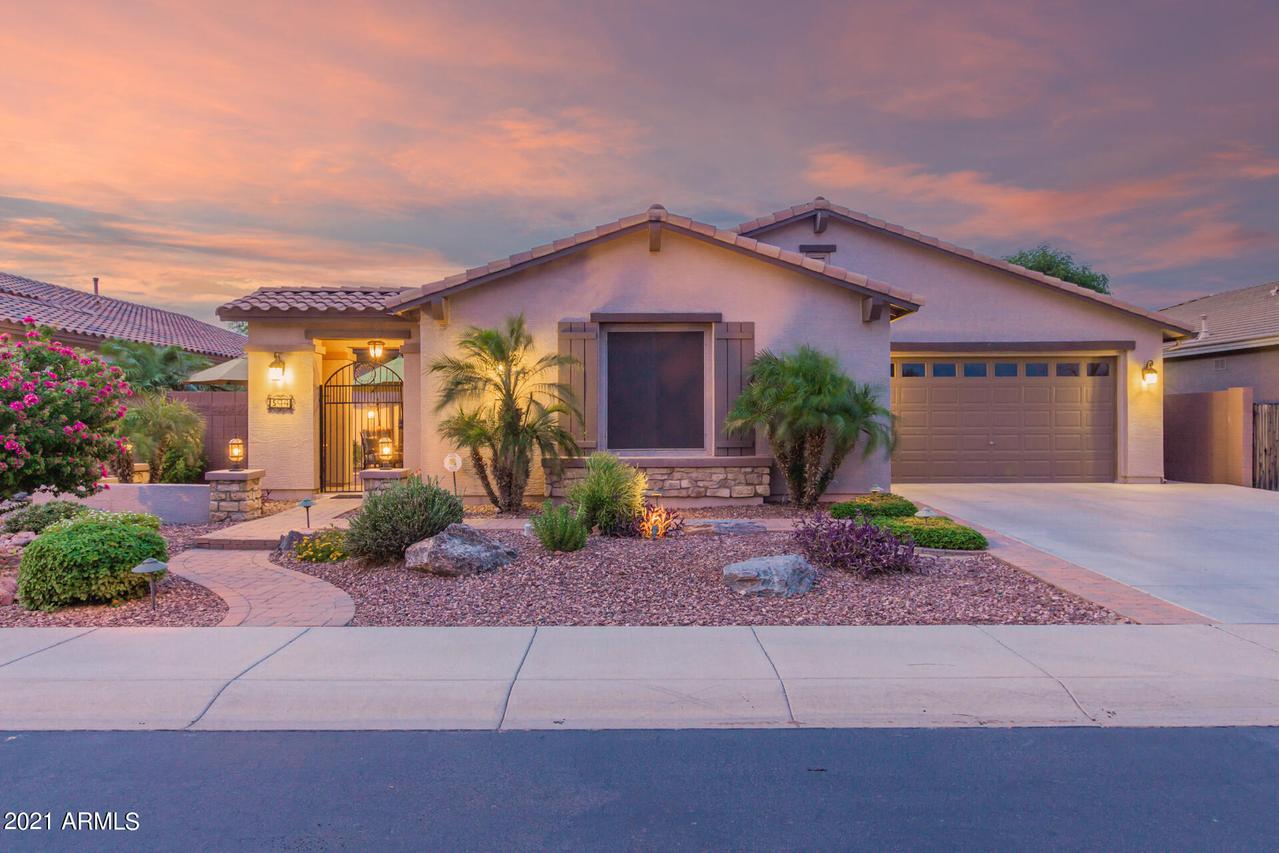 594 W Lyle Ave., Queen Creek, AZ 85140