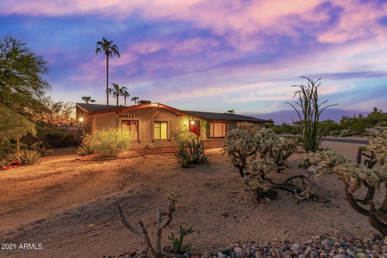 3540 E Hatcher Rd., Phoenix, AZ 85028
