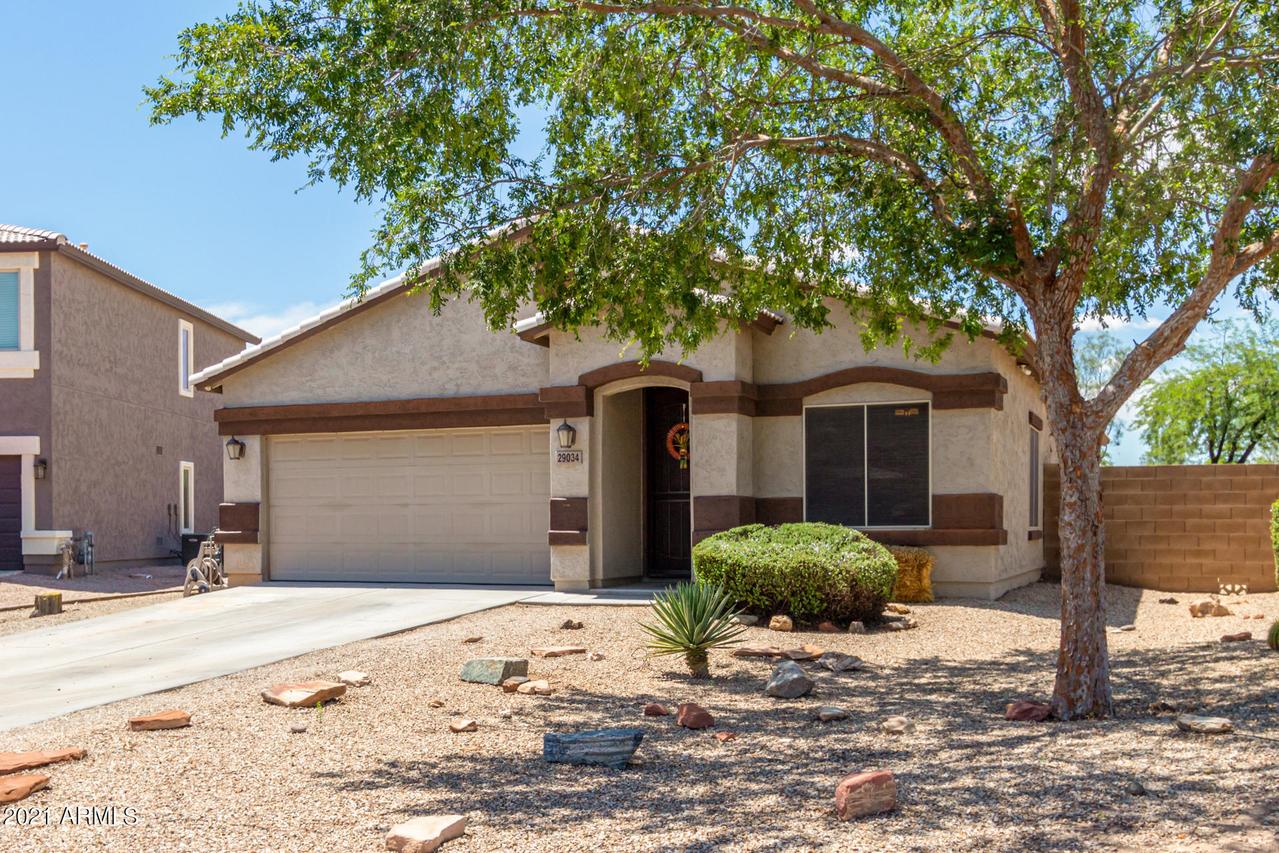 29034 N Cactus Cir., San Tan Valley, AZ 85143