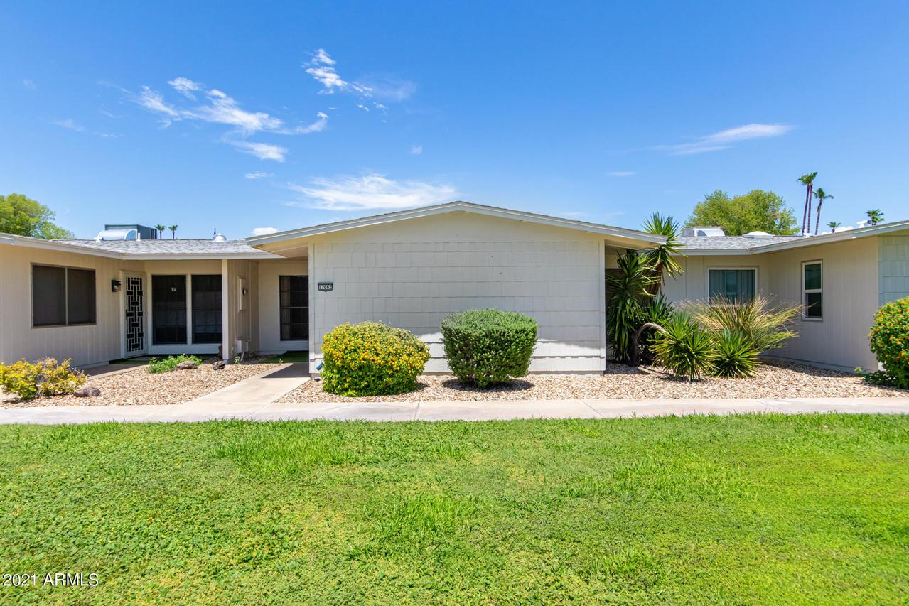 17062 N 105th Ave., Sun City, AZ 85373