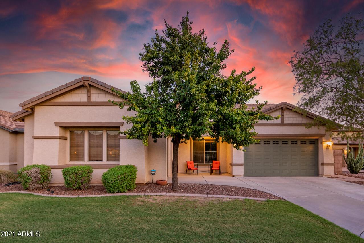 1815 E Grand Canyon Dr., Chandler, AZ 85249