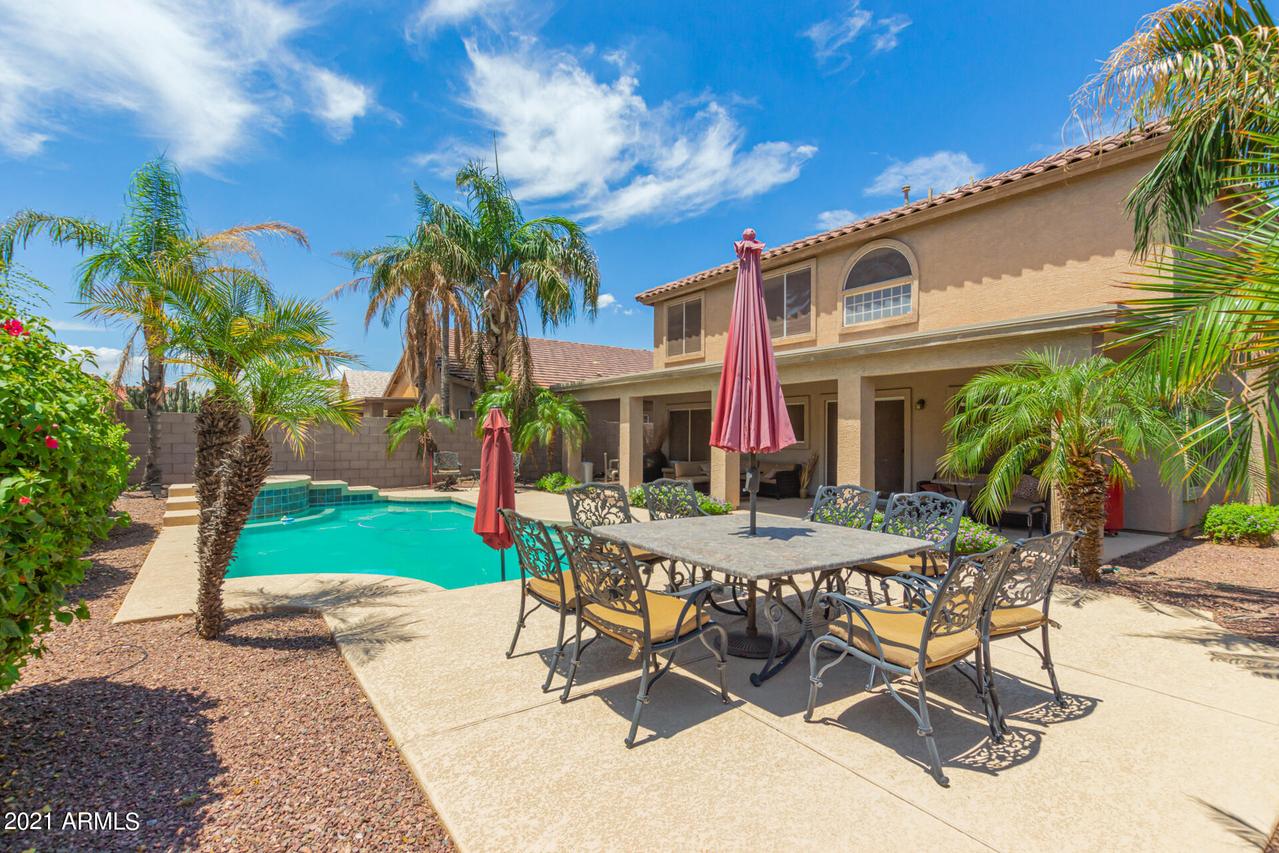 15725 W Ventura St., Surprise, AZ 85379