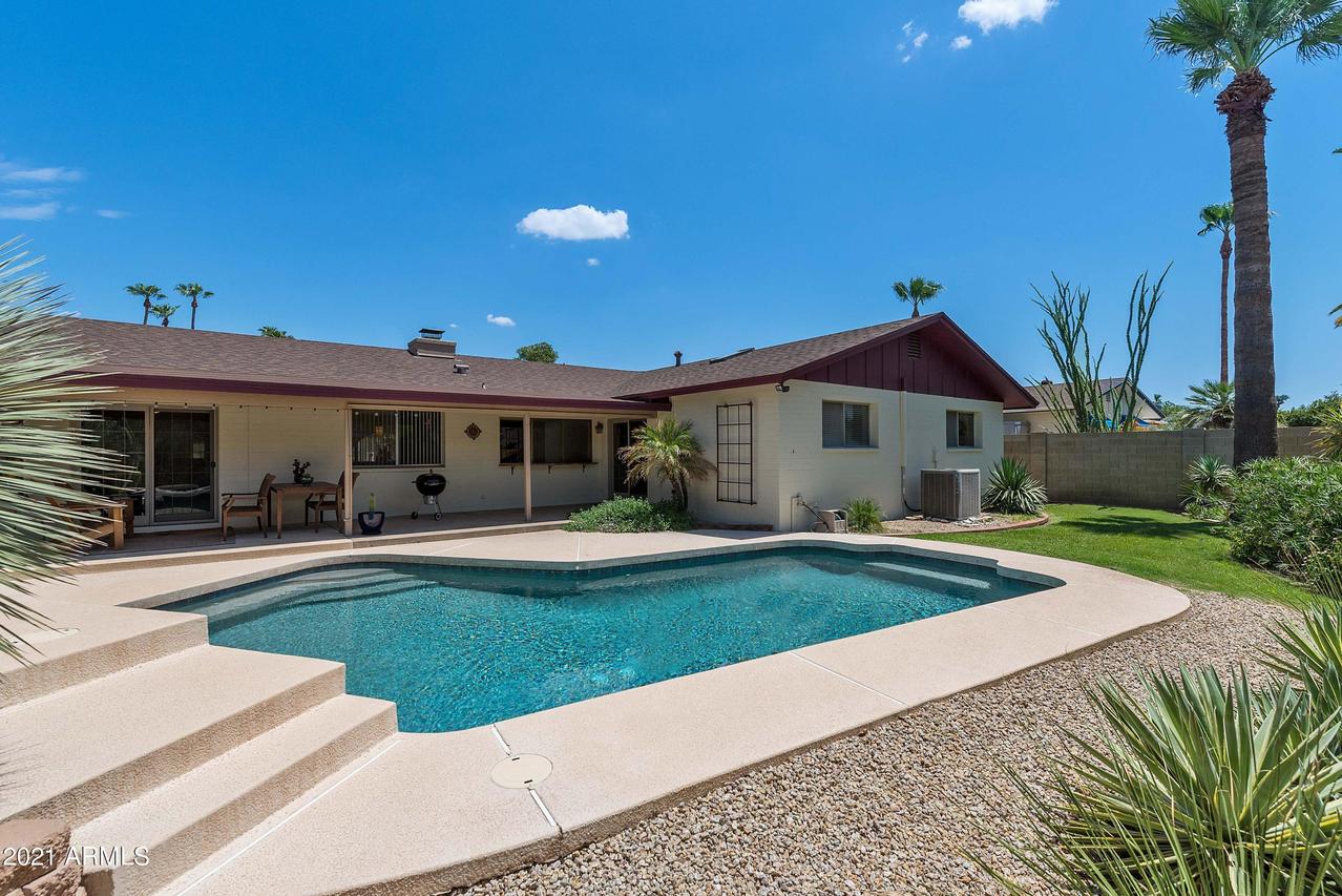 7146 N 15th St., Phoenix, AZ 85020