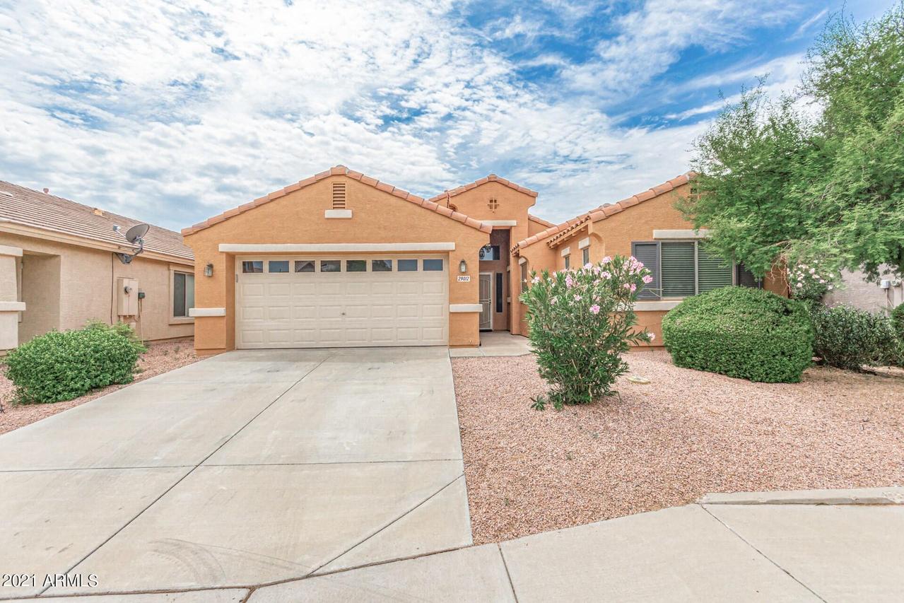 29012 N Broken Shale Dr., San Tan Valley, AZ 85143