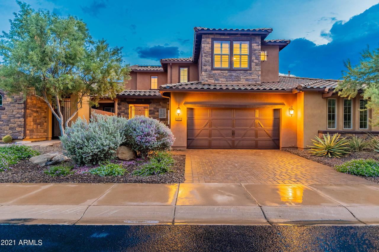 12075 W Red Hawk Dr., Peoria, AZ 85383