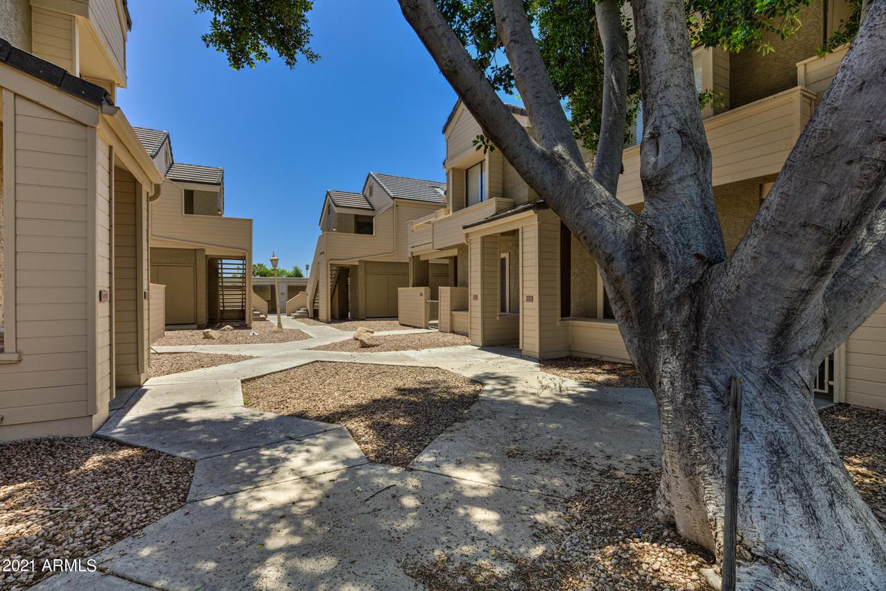 2035 S Elm St. #144, Tempe, AZ 85282