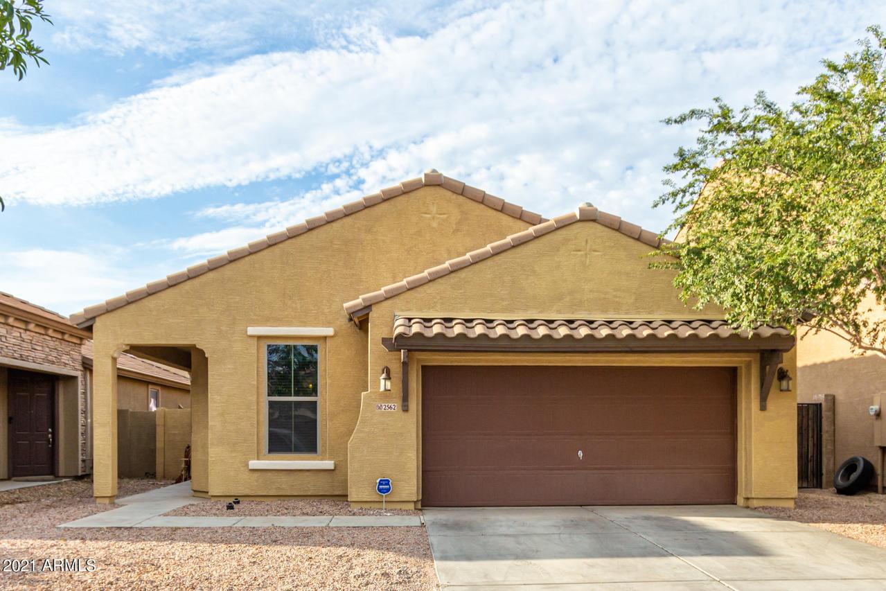 2562 W Gaby Rd., Phoenix, AZ 85041