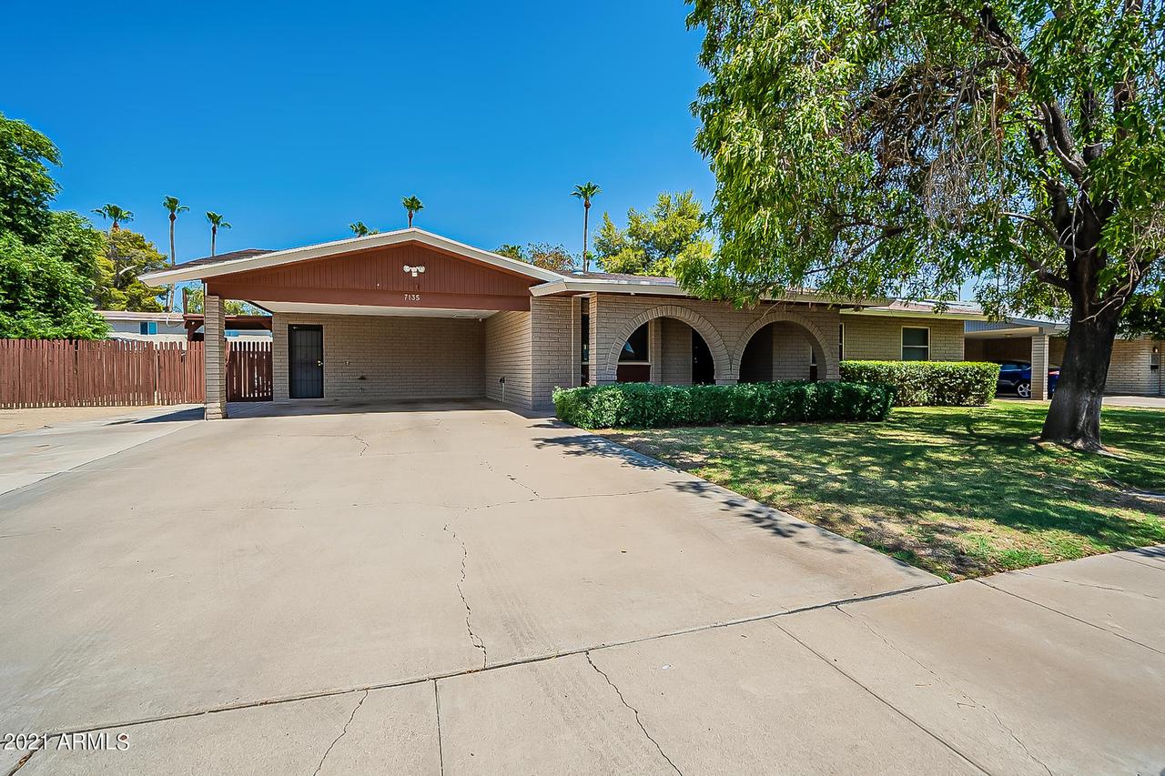 7135 N 20th Ave., Phoenix, AZ 85021