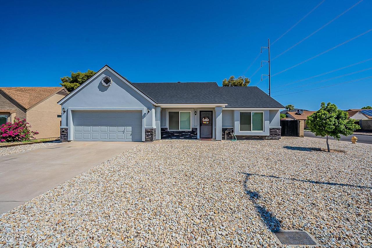 1126 E Utopia Rd., Phoenix, AZ 85024