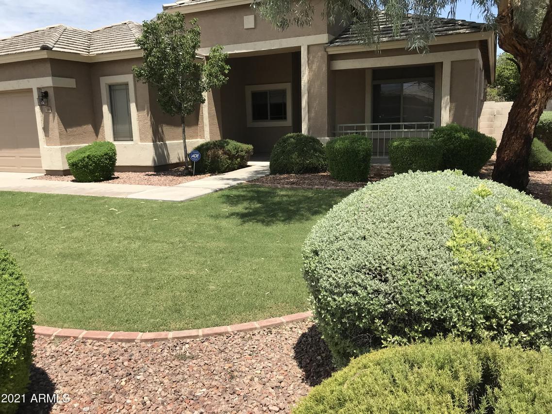 200 W Brooks St., Gilbert, AZ 85233