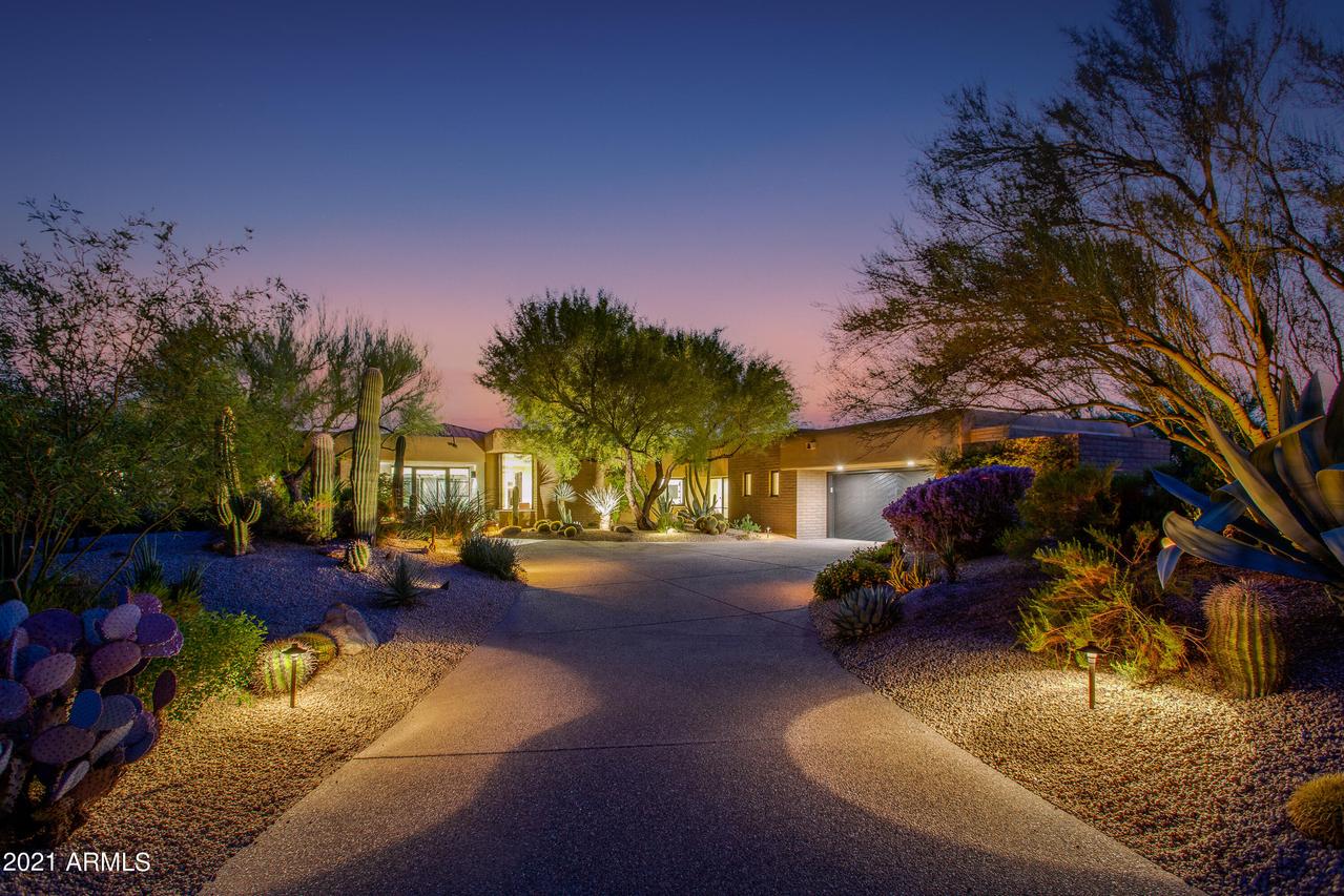 10791 E Graythorn Dr., Scottsdale, AZ 85262