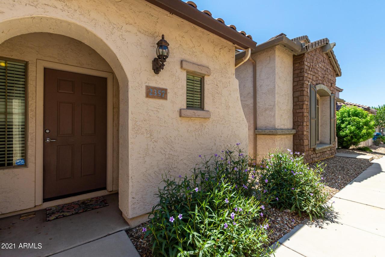 2357 N 83rd Dr., Phoenix, AZ 85037
