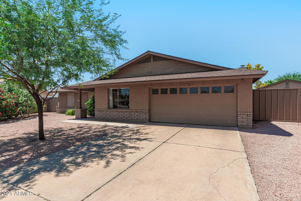 2906 N Cheri Lynn Ct., Chandler, AZ 85225