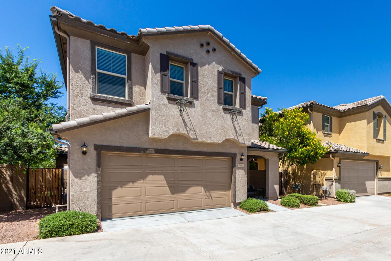 2904 S Washington St., Chandler, AZ 85286