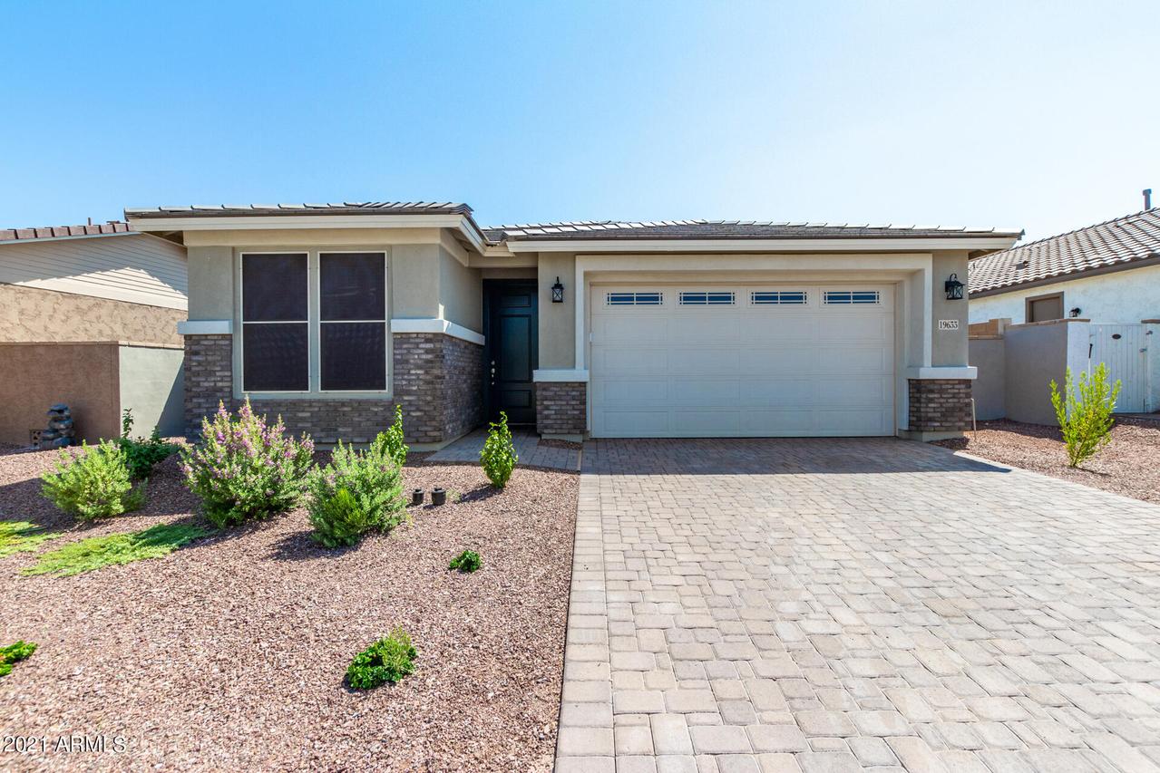 19633 W Montecito Ave., Litchfield Park, AZ 85340