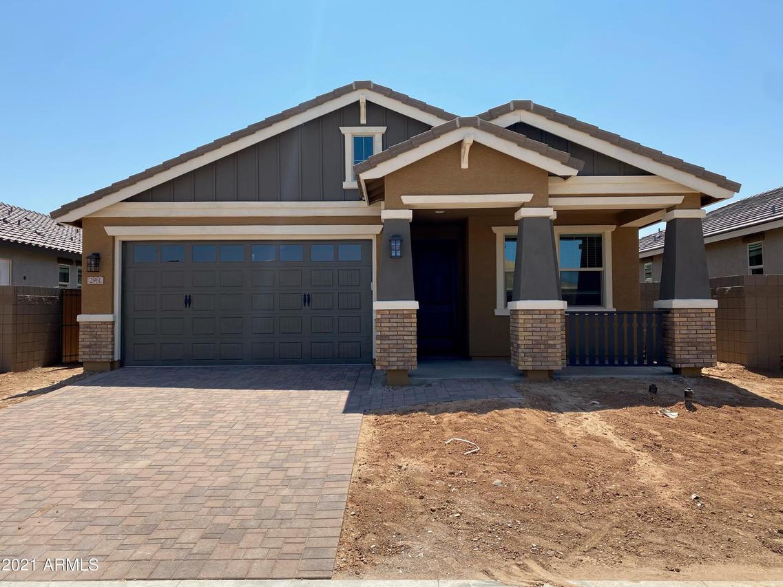 2961 W New River Dr., San Tan Valley, AZ 85144