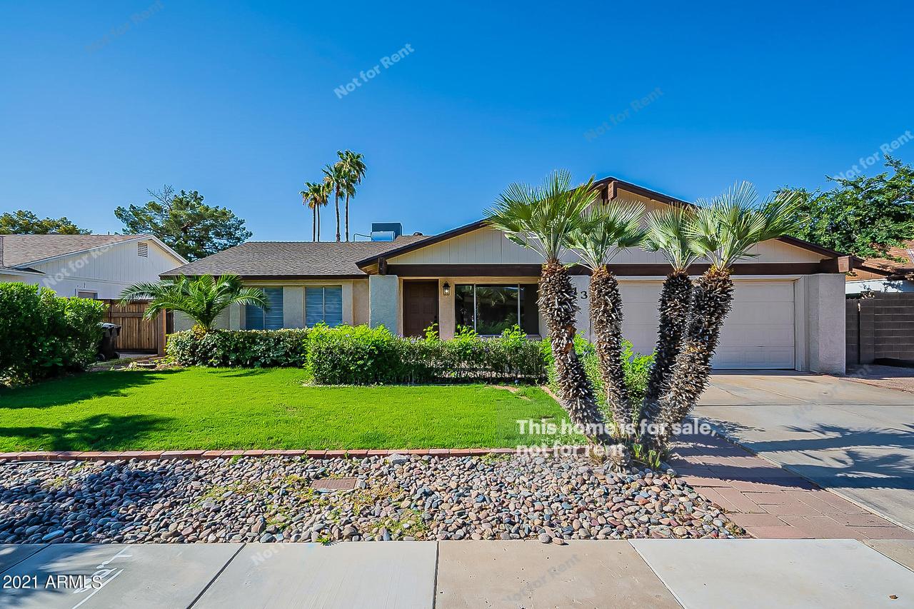 613 W Los Lagos Vista Ave., Mesa, AZ 85210