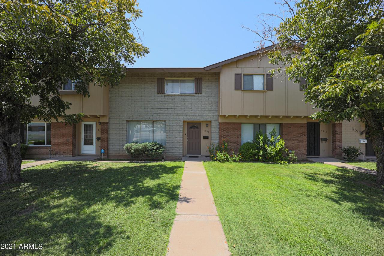 6736 N 43rd Ave., Glendale, AZ 85301