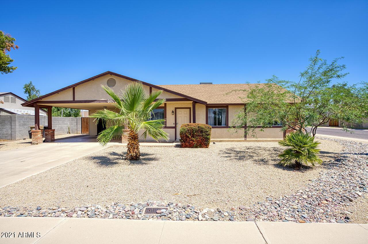 6902 W Canterbury Dr., Peoria, AZ 85345