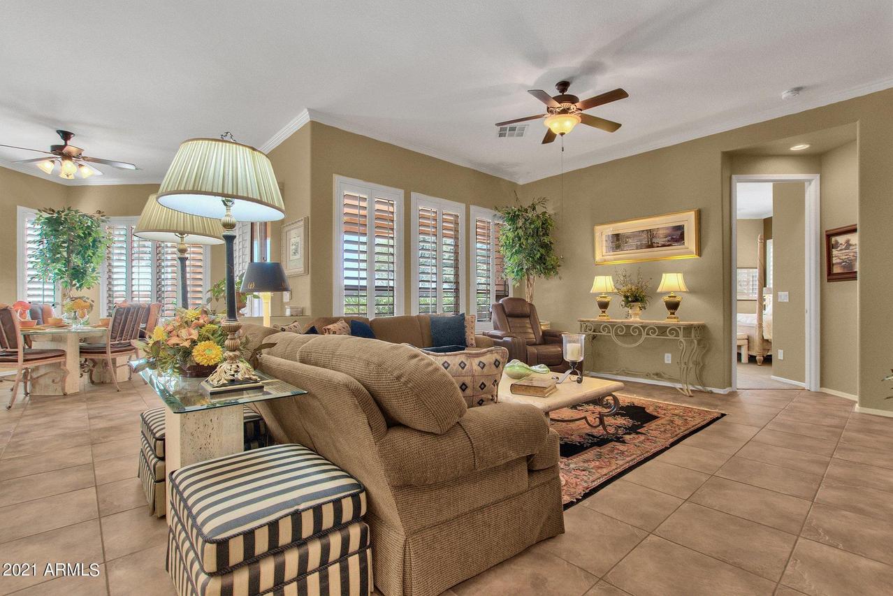 4659 E Blue Spruce Ln., Gilbert, AZ 85298