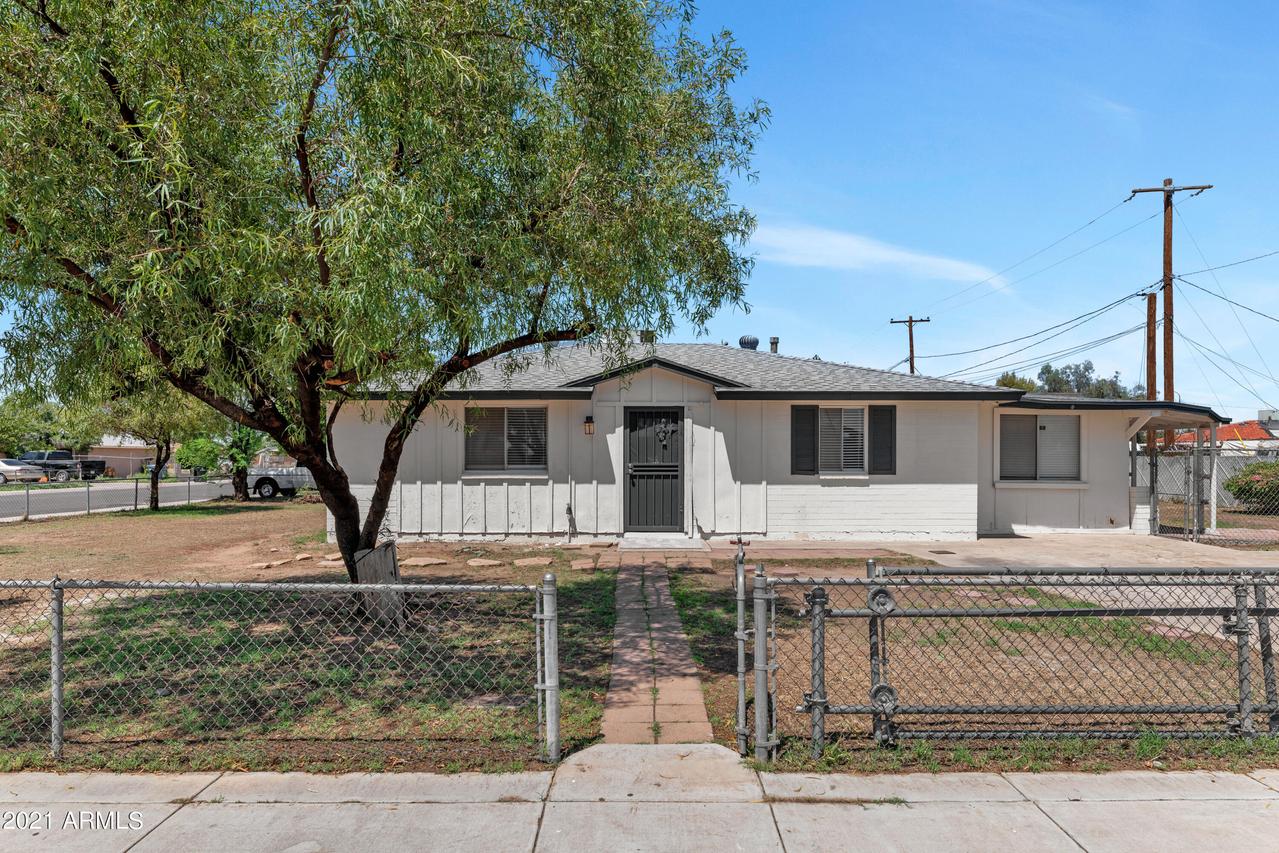 6302 W Clarendon Ave., Phoenix, AZ 85033