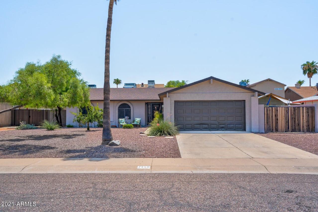 7409 W Mission Ln., Peoria, AZ 85345