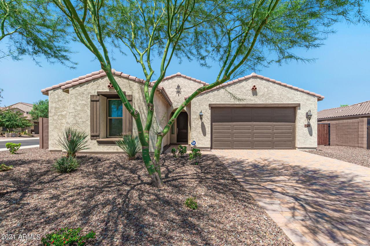 18628 W Mackenzie Dr., Goodyear, AZ 85395